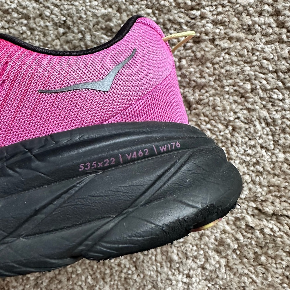 SUPER HOT AND STYLISH AUTHENTIC HOKA Shoes - Picture 2 of 3